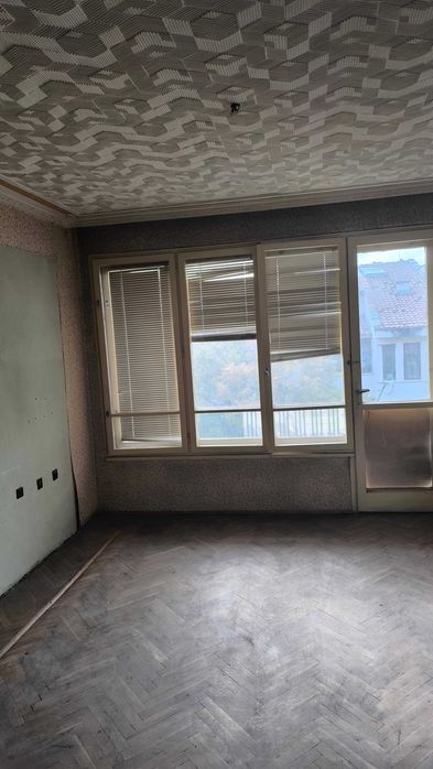 Продава се Четиристаен апартамент в Стара Загора, Център - 89 кв.м за 1742 €/кв.м - Снимка #1
