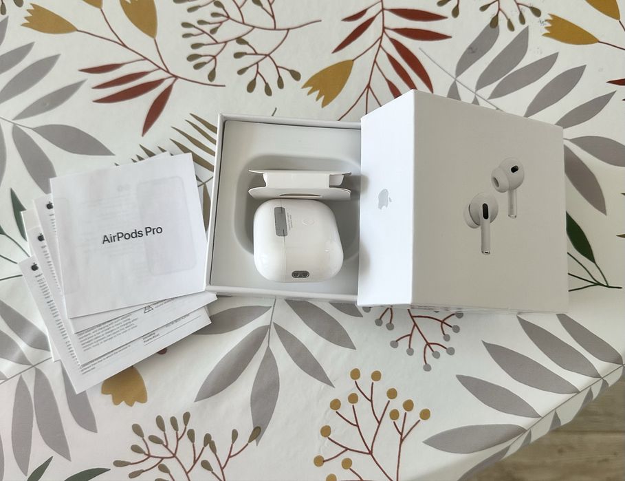 Наушники AirPods Pro 2