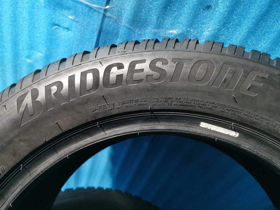 235/55 R18 - bridgestone m+s 4 bucati