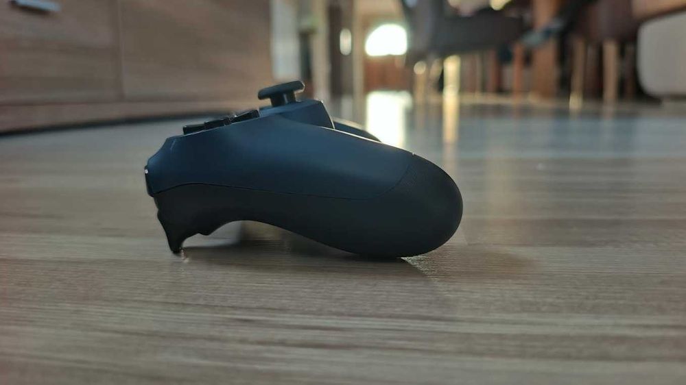 Controller PS4 in stare foarte buna