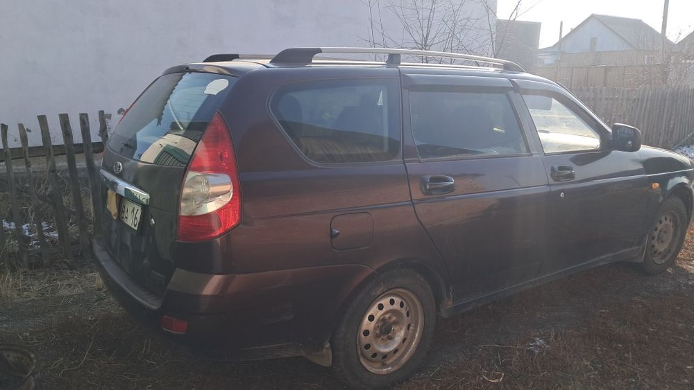 Продам приора универсал