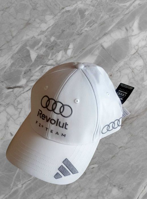 Оригинална шапка F1 Team Adidas