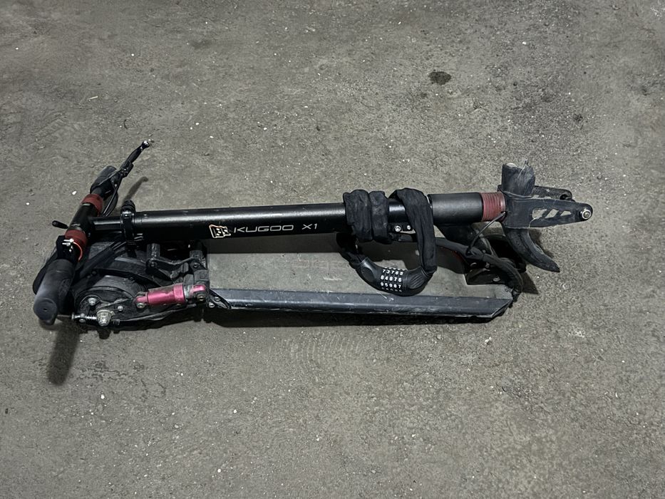 Kuggo x1 электросамокат