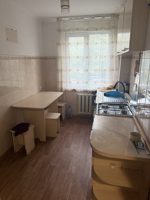 Сдам 2 комнатную квартиру