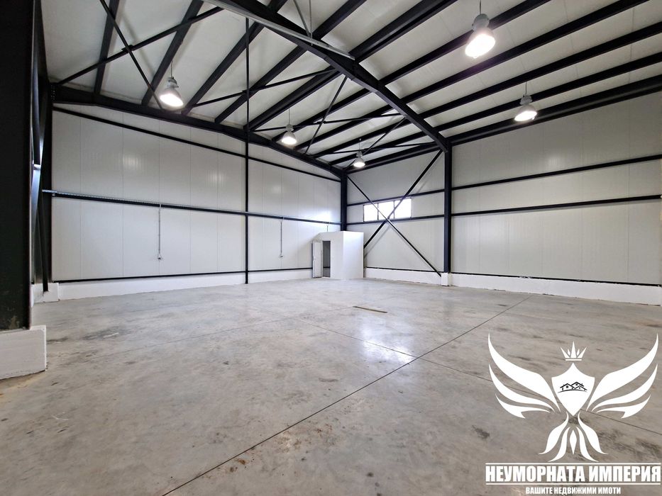 Под наем помещение/склад/хале/търговско/студио 150кв.м. в Асеновград