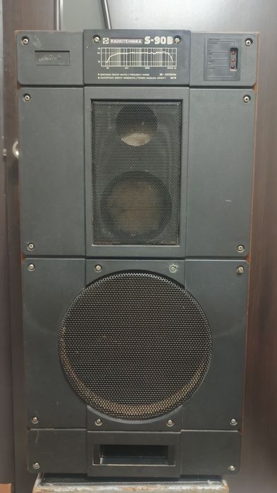 Продам короб для колонки