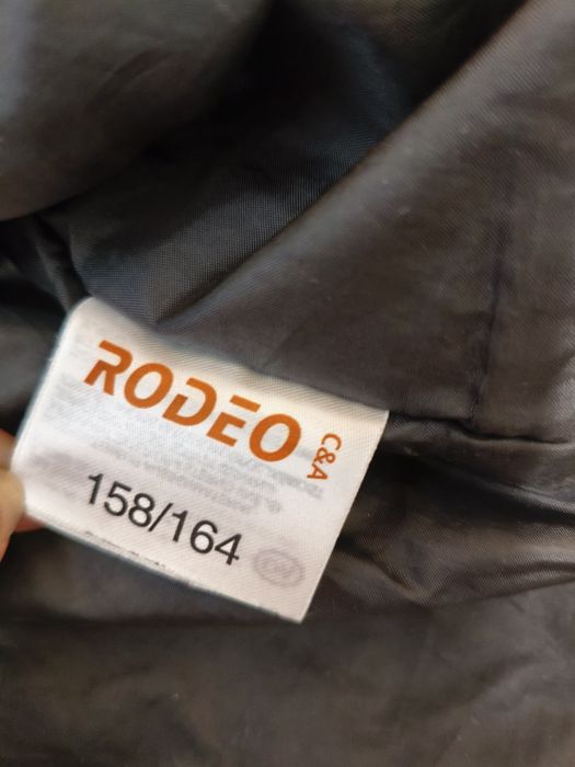 Горнолыжная куртка