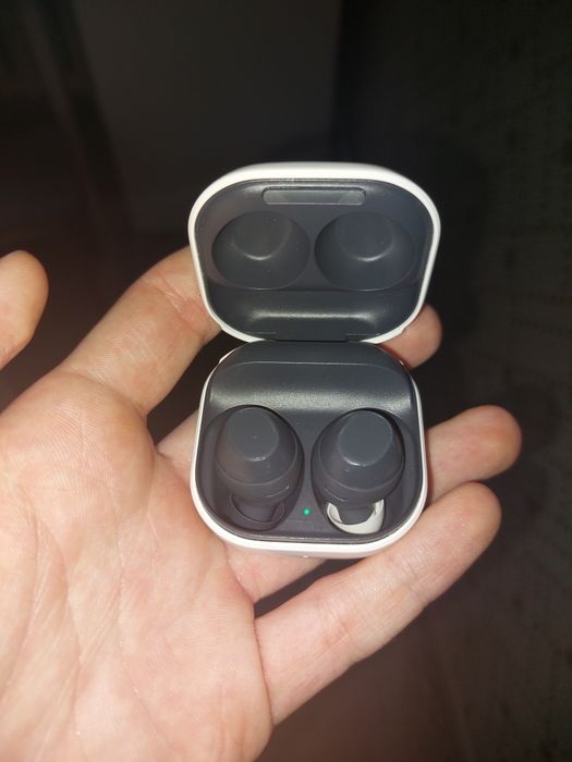 Samsung Buds наушники