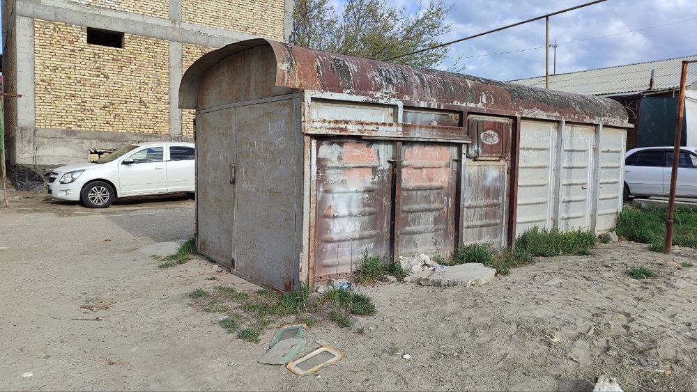 Советдан колган Гараж сотилади