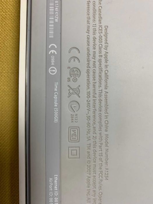 Рутер Apple Airport Extreme, A1254 500 GB вграден ХАРД диск Перфектен