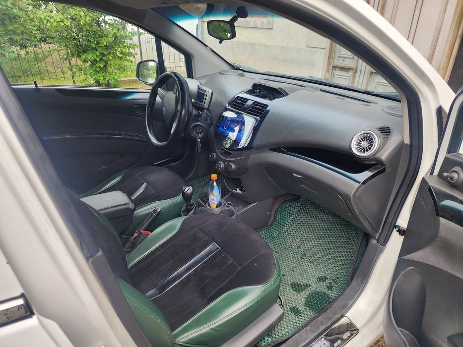 Chevrolet Spark 2011 — 6