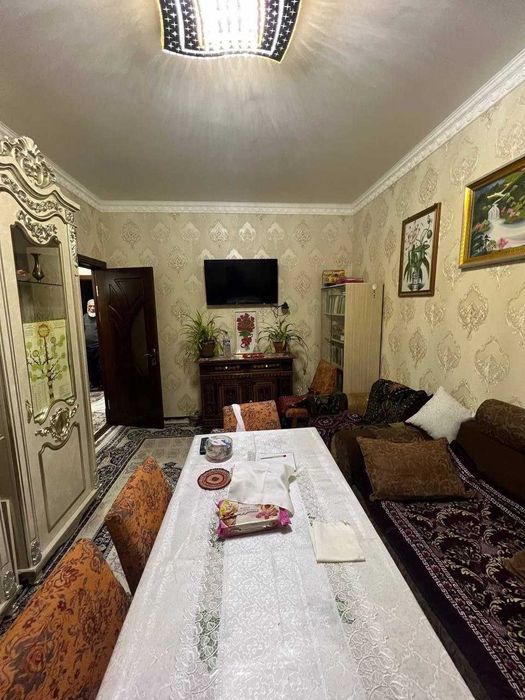 Продается квартира на массиве Кара-камыш 2/1.  57 кв.м.