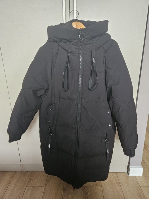 Куртка Toumy Trend 

**Заголовок:** Черная зимняя