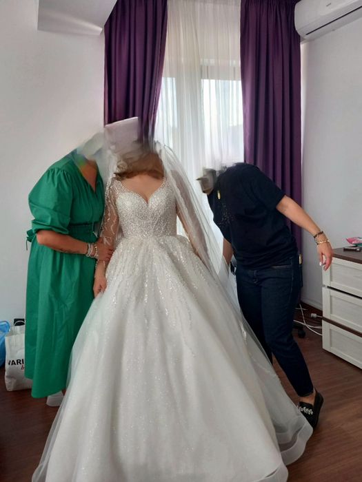 Rochie alba mireasa