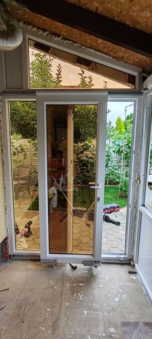 Termopane și Rulouri Exterioare