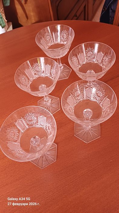 6Кристални чаши за шампанско