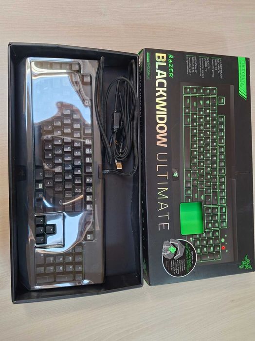Razer Blackwidow Ultimate клавиатура