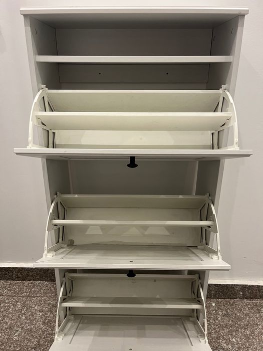 Скрин за обувки на 3 нива