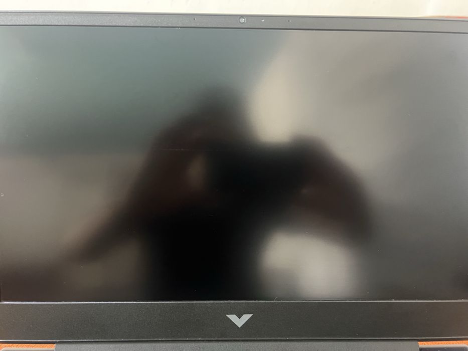 HP Victus core i5