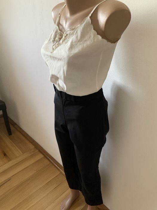 Pantaloni dama H&M, noi cu eticheta