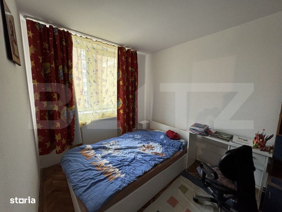 Apartament cu 4 camere,zona Progresul