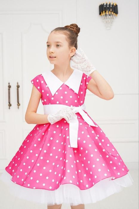 Платья в горошек