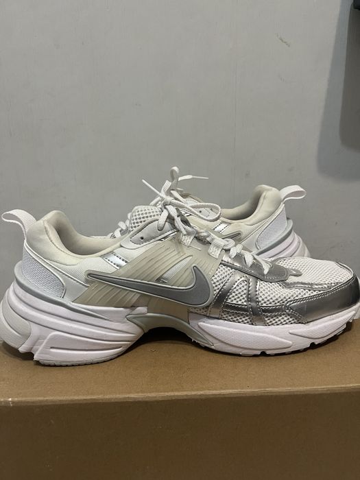 Nike маратонки 46