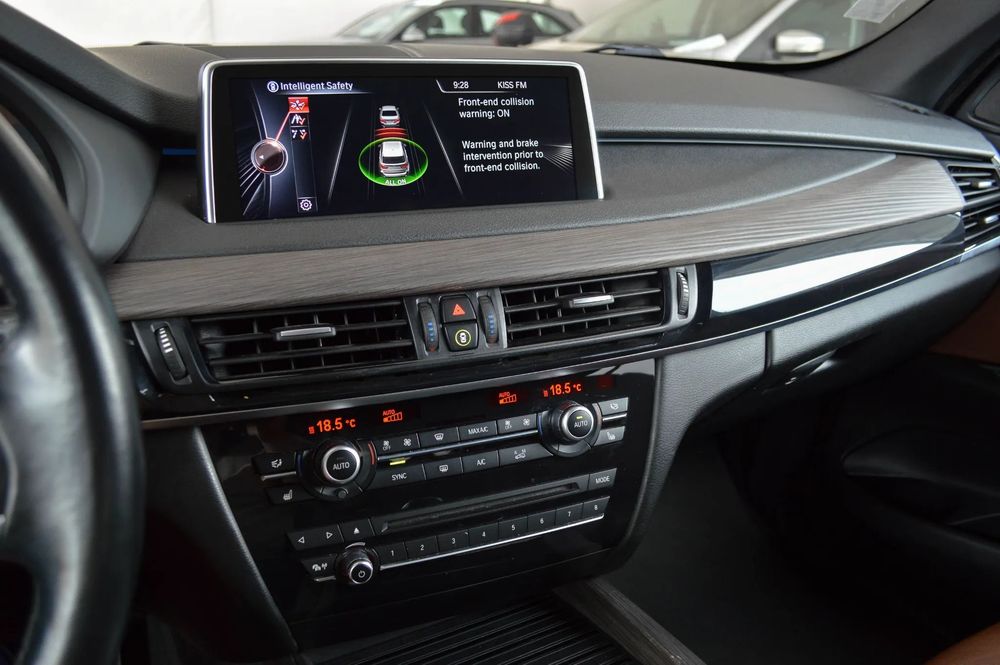 BMW X5 2015 BMW X5 xDrive25d Sport Aut. / Diesel / RATE FIXE / AVANS 0 /