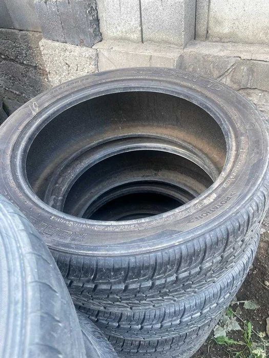 Roadstone – 285/45 R22