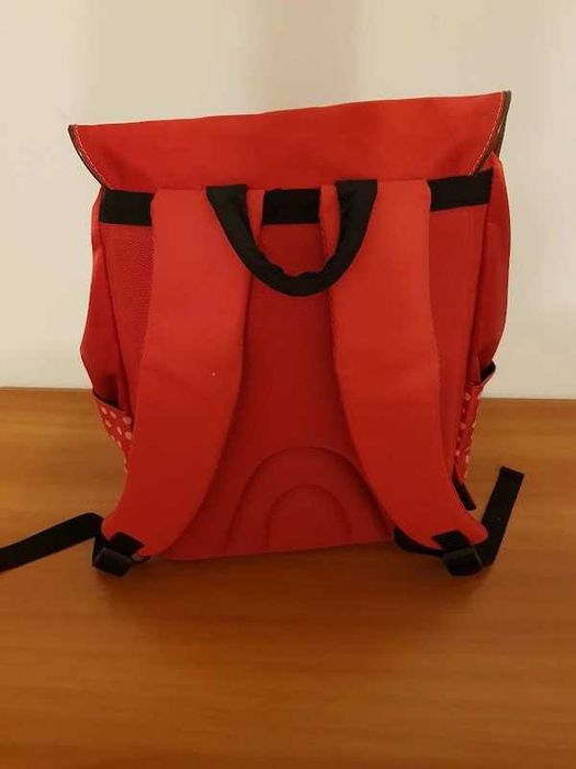 Ghiozdan Minnie Mouse,stare buna