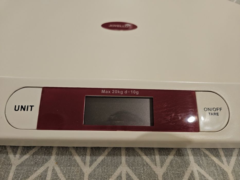 Кантар за бебе до 20 кг