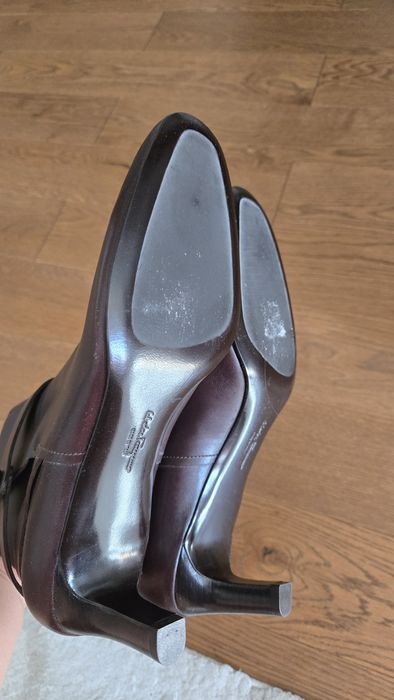 Сапоги Ferragamo  демисезонные 40р