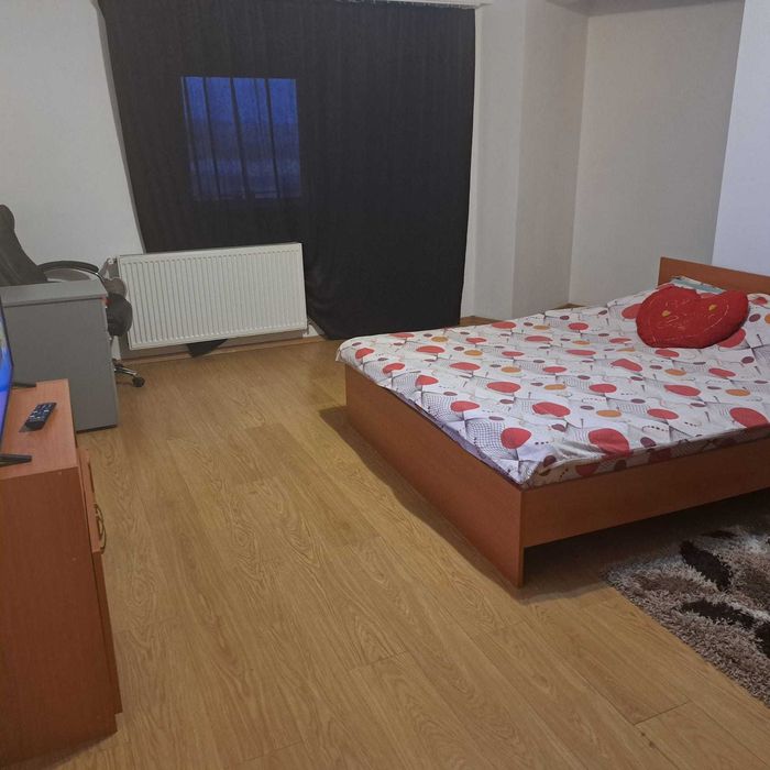 Inchiriez apartament 1 camera