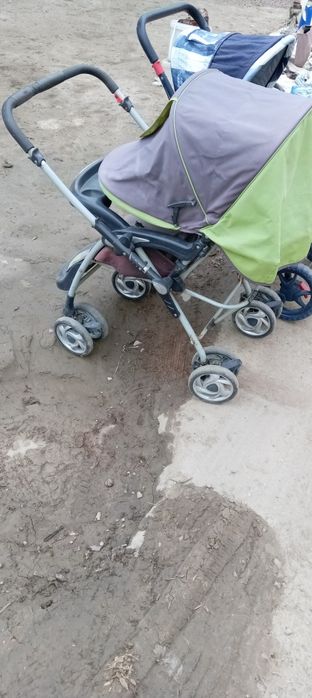 Продаётся 2-Детские коляски в рабочем состоянии