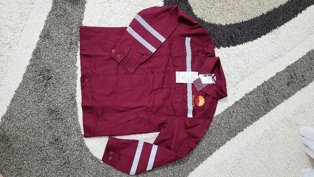 Продам спец одежду