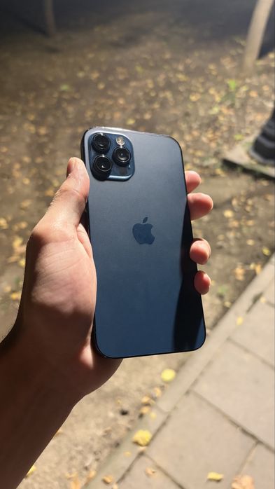 Iphone 12 pro blue
