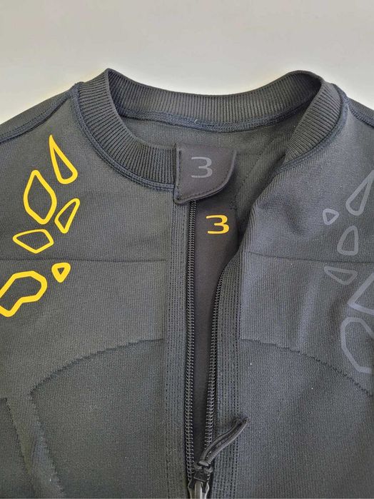 Costum Symbiont EMS Fitness,  Electrostimulare, marimea 3