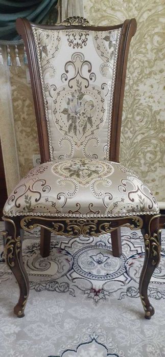 Стол стул и горка