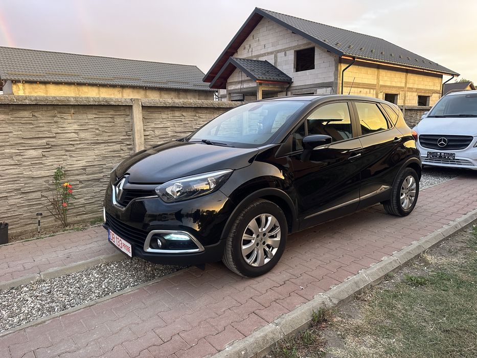 Renault Captur 1.5 dci recent adus!