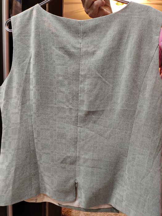 Костюм в отличном состоянии.