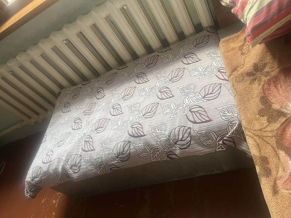 Падставка под тв