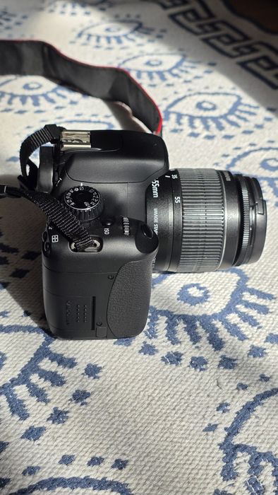 Фотоаппарат Canon EOS 550D