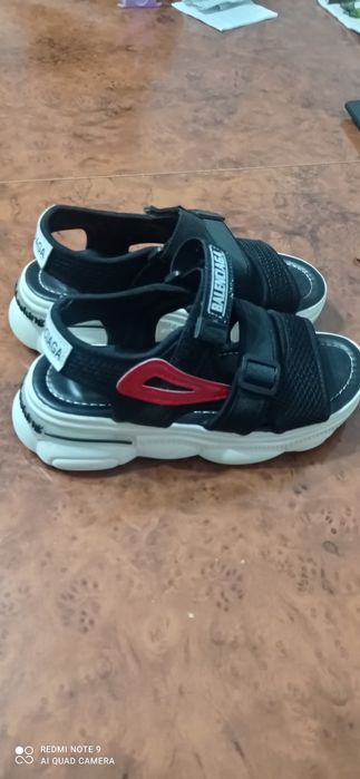 Летняя обувь для девочек