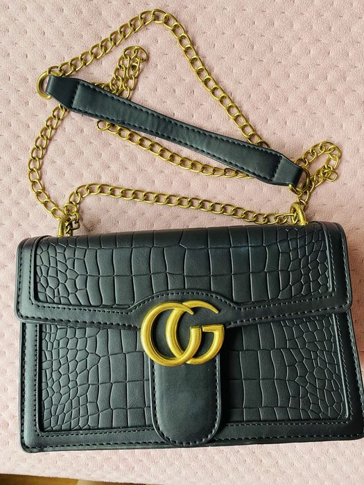 Сумка женская продаю