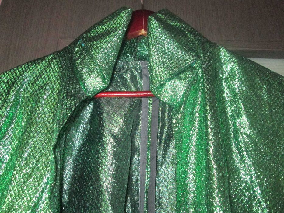 pelerina verde divertisment