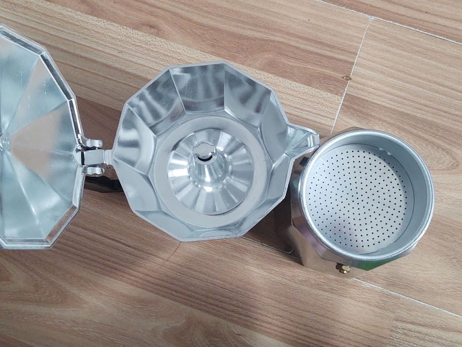 Mașina de cafea din aluminiu 9 cesti