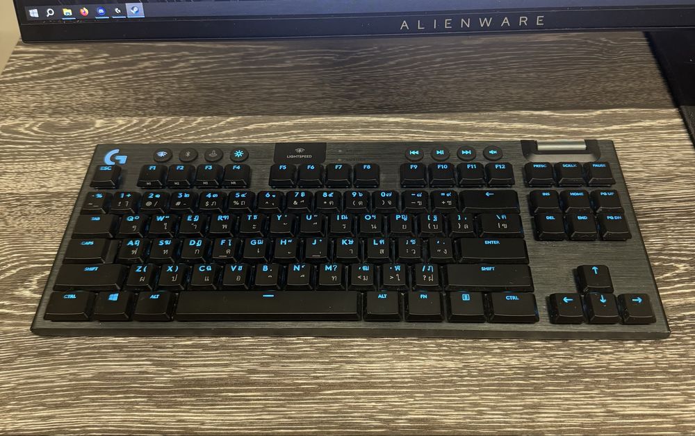 Клавиатура Logitech G913 TKL