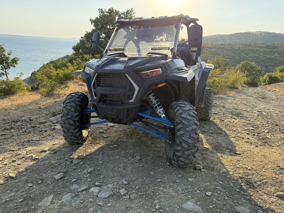 Utv Polaris Rzr 1000 XP