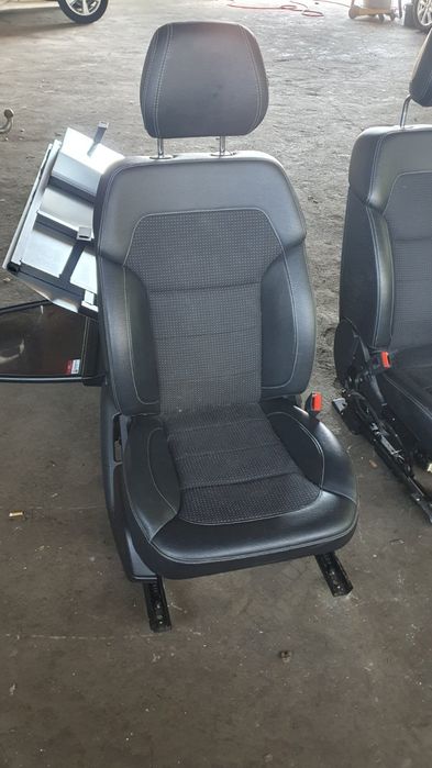 Салон за МЛ W166