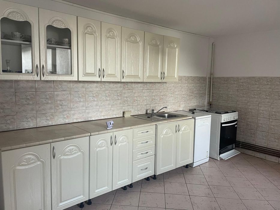 Casa în cartierul Trei Stejari – ideală pentru o familie / birouri / investiție